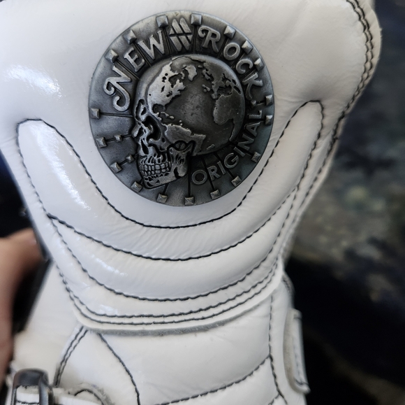 New Rock Tower Ankle Boots - Picture 4 of 11